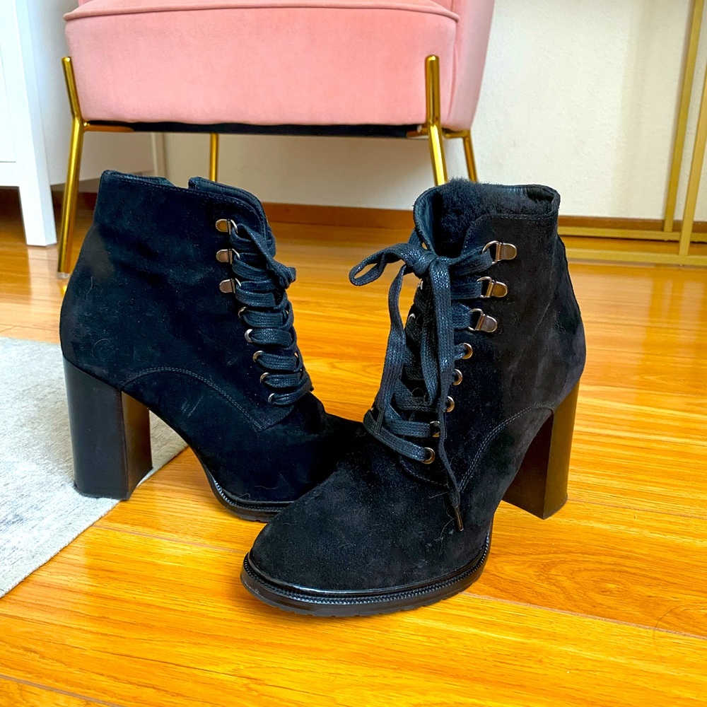 M. GEMI booties, size 40 (women’s size 9)